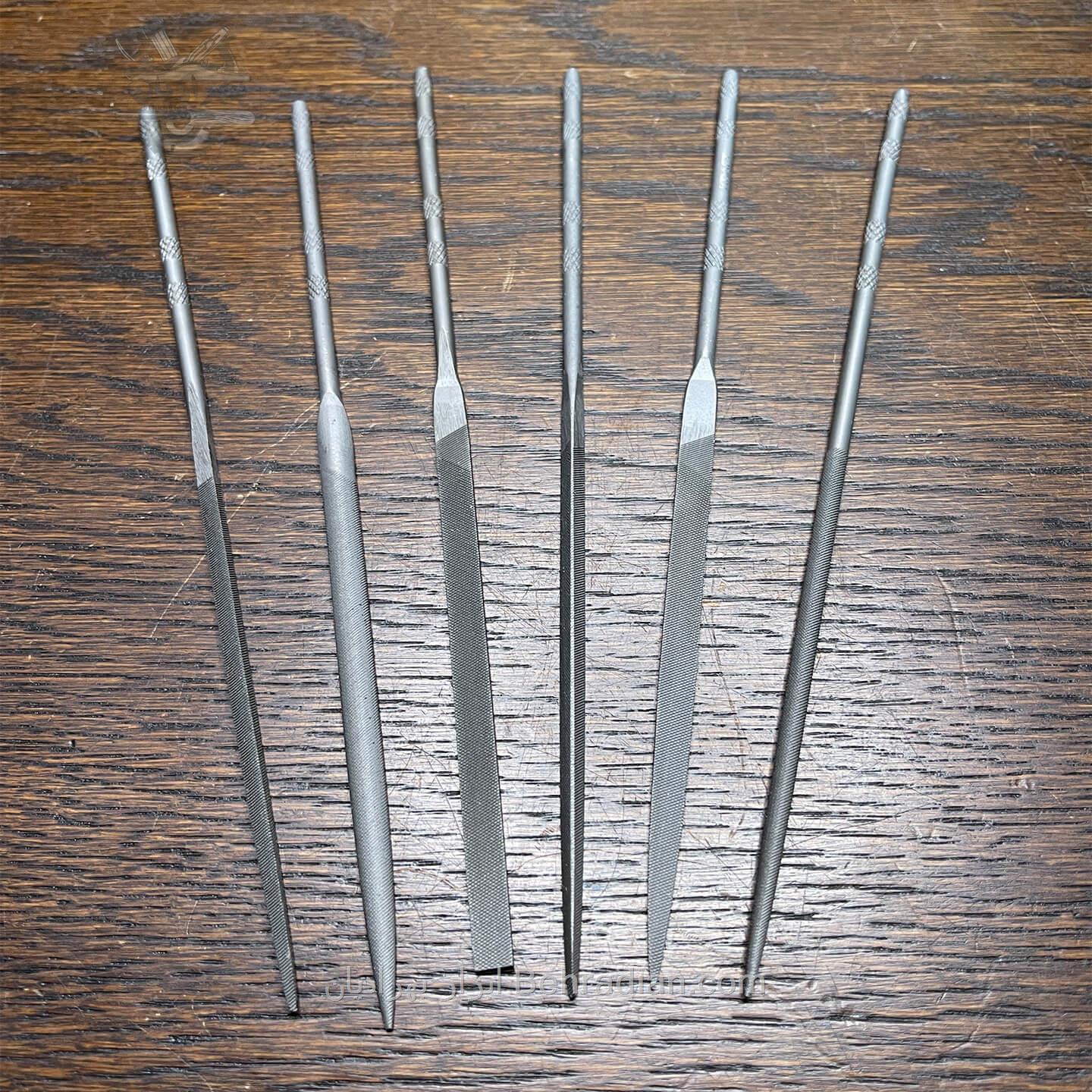  تخت نوک تخت 